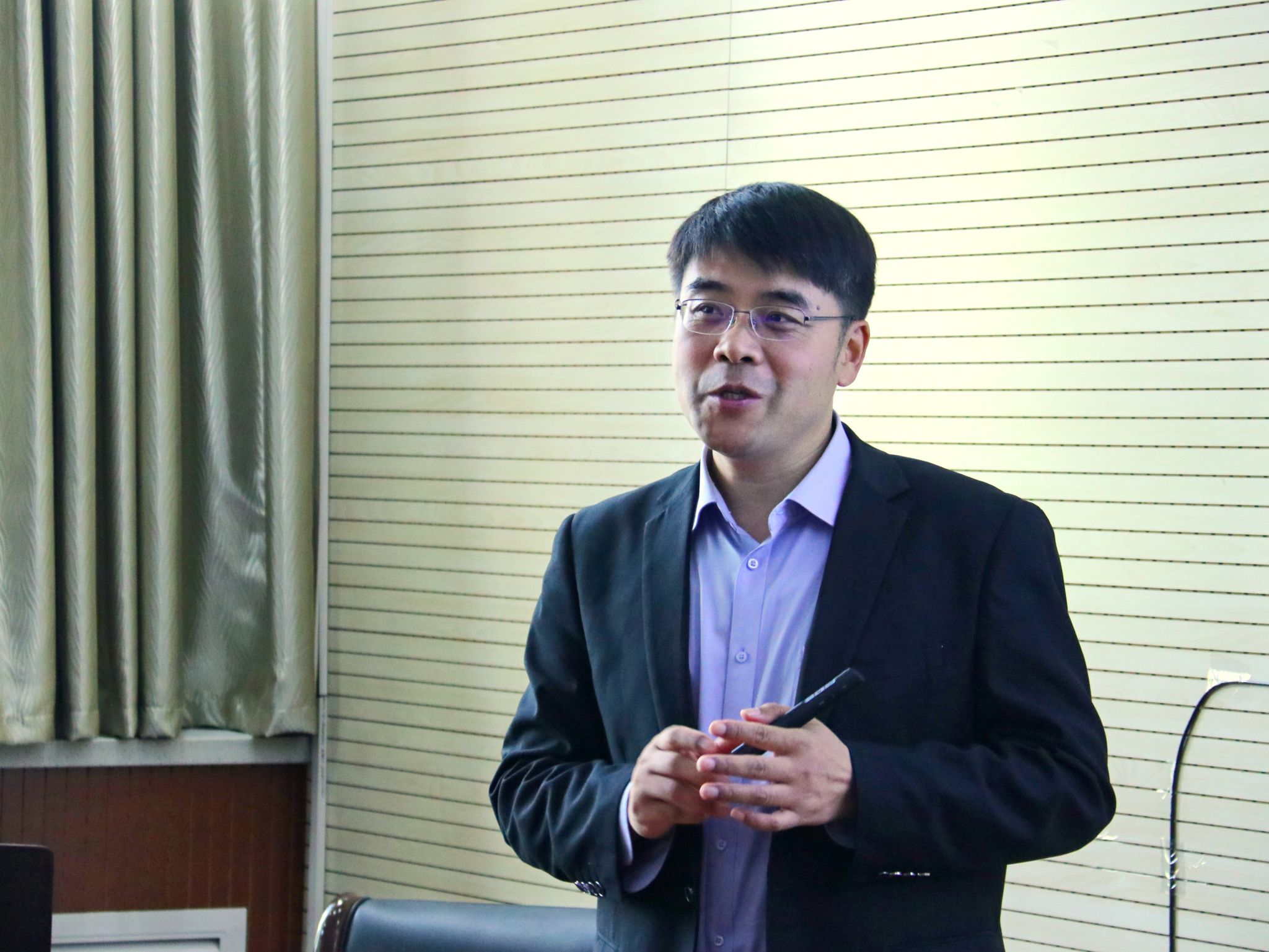 清华大学吕瑞涛教授学术报告 清华大学吕瑞涛教授学术报告