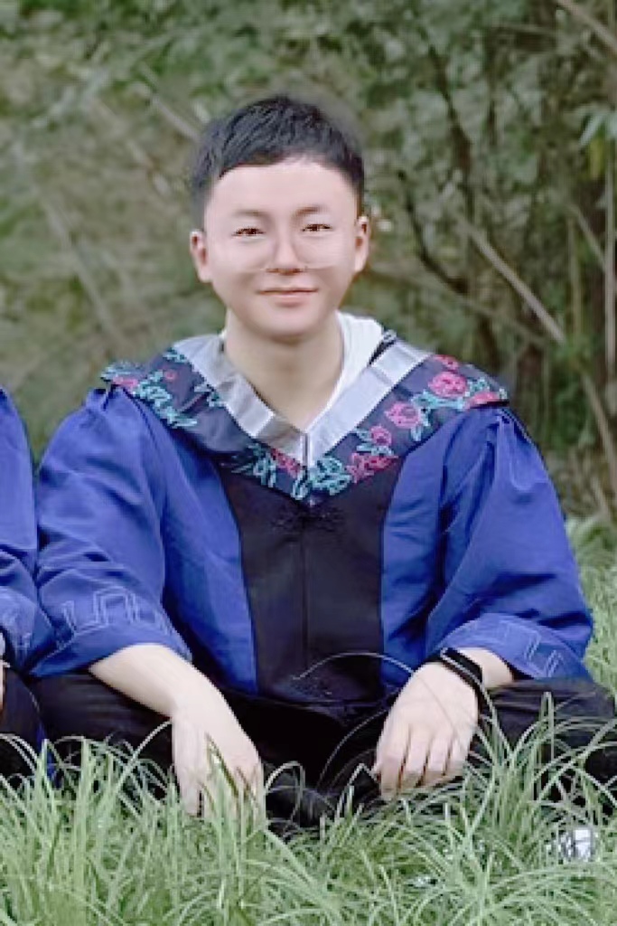 李烁涵 2023届硕士 李烁涵 2023届硕士