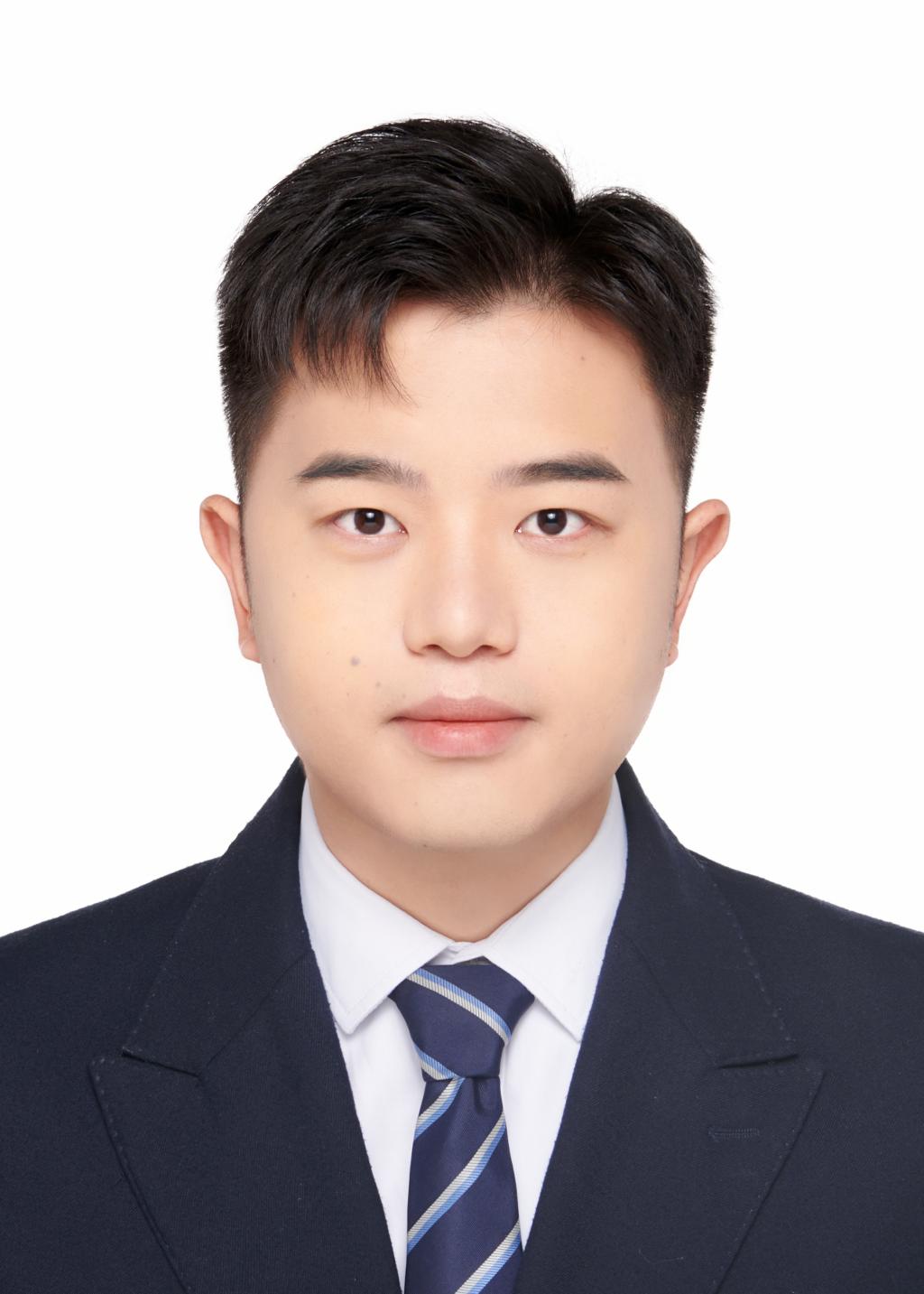 刘浩楠 2024届博士 刘浩楠 2024届博士